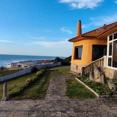 A Guaira: Fantastica Con Sobre El Mar Villa