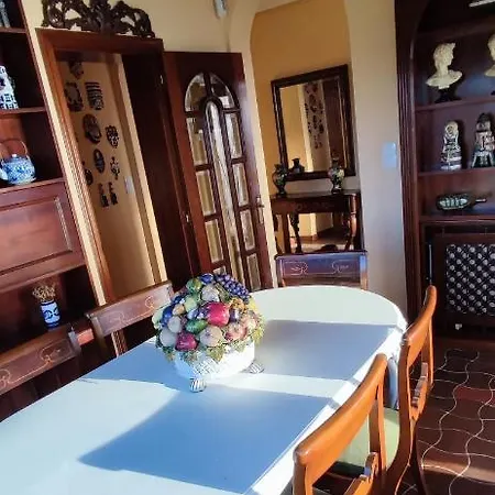 A Guaira: Fantastica Con Sobre El Mar Вилла