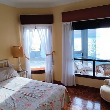 A Guaira: Fantastica Con Sobre El Mar Вилла