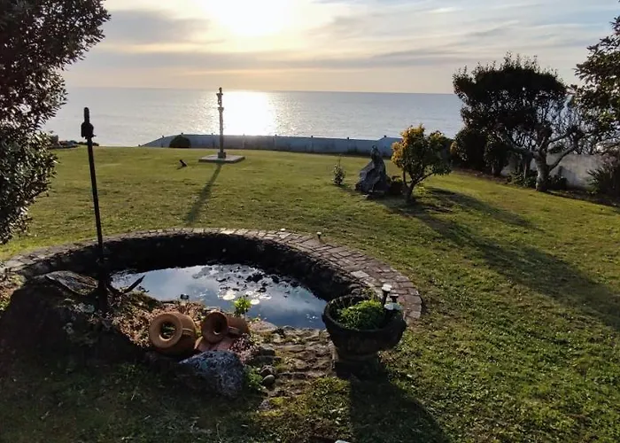 A Guaira: Fantastica Con Sobre El Mar Βίλα